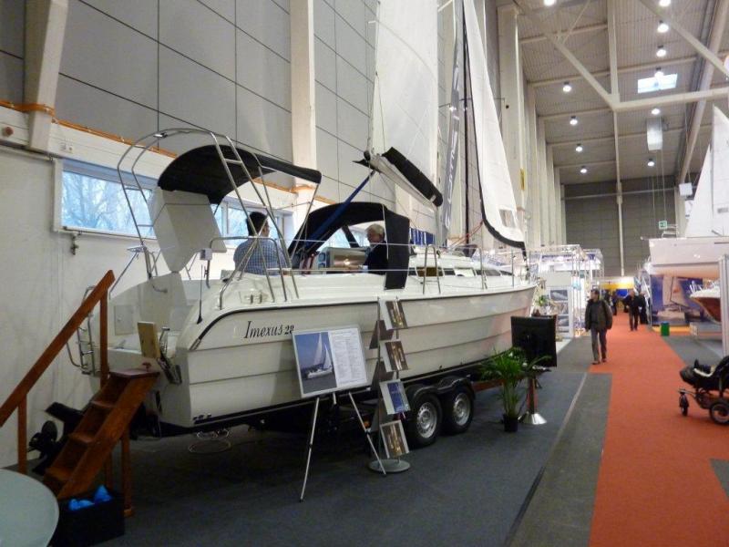 Seitenansicht Imexus 28 Segel/Motoryacht - Messe Tulln 2011